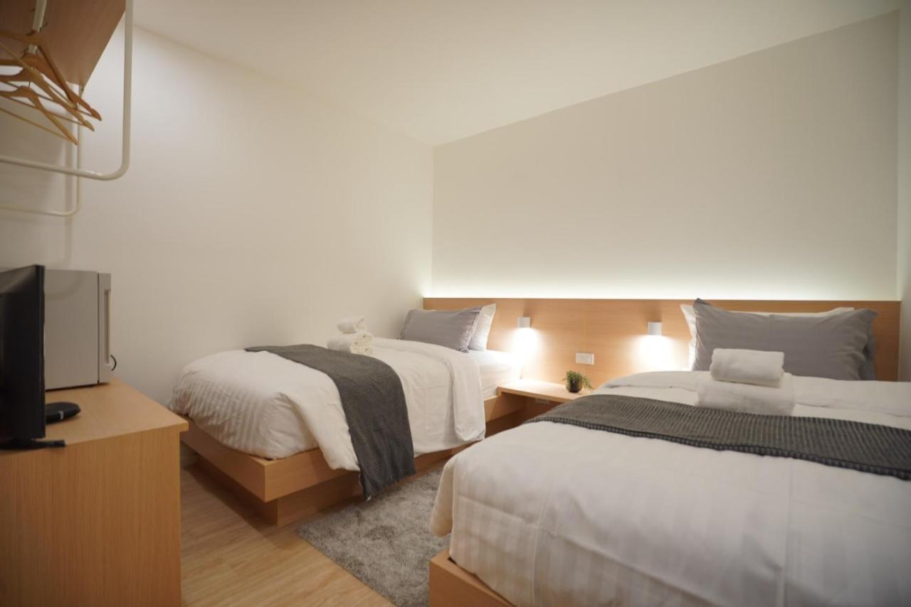 E11 Hotel - Bts Punnawithi Bangkok Dış mekan fotoğraf